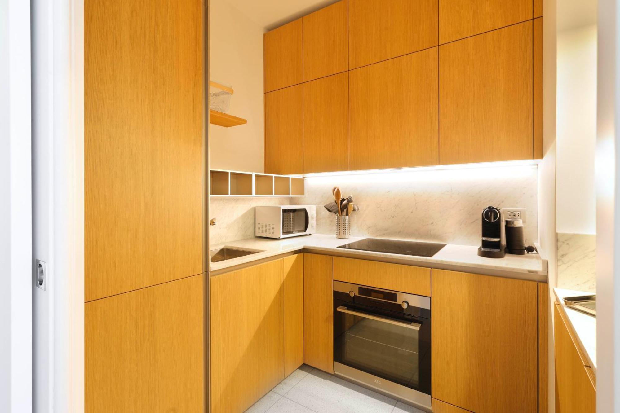 Luxury Apartment Con Terrazza, Palestra, Cowork & Box Privato Milan Exterior photo